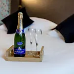 酒店 La Valiz 3*