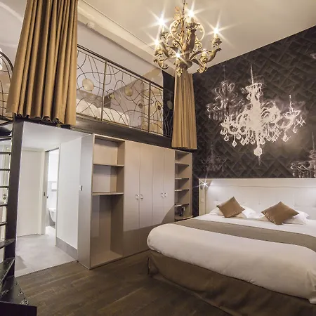 Szálloda La Valiz Lille