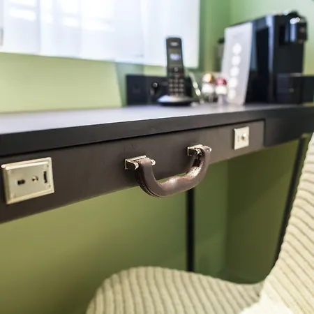 La Valiz Szálloda Lille