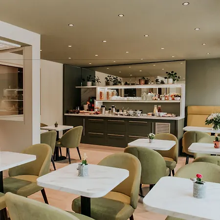 La Valiz ホテル 3*